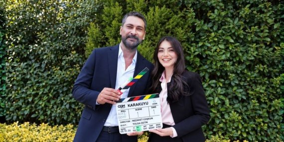Karakuyu-Dizisi-Sete-Cikti-Onur-Tuna-ve-Ozge-Torer-Basrolde-featured